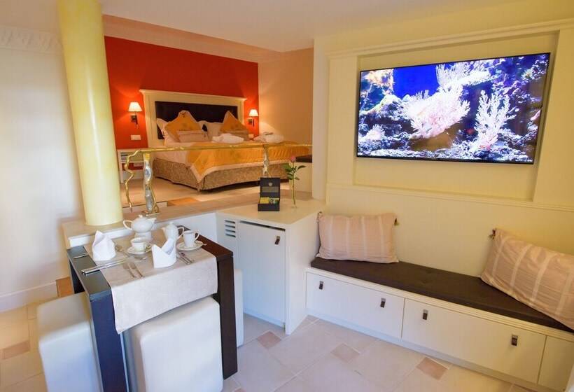 Полулюкс, Boutiquehotel La Casa