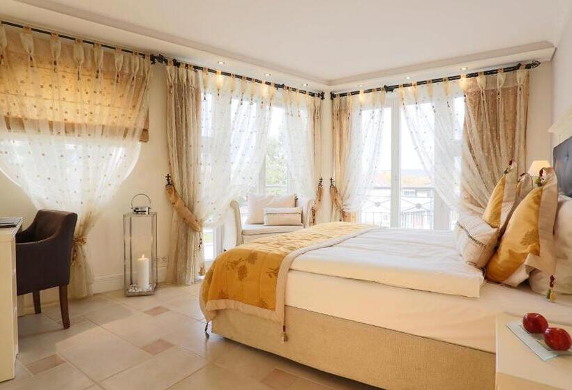 Семейный Номер Классика, Boutiquehotel La Casa