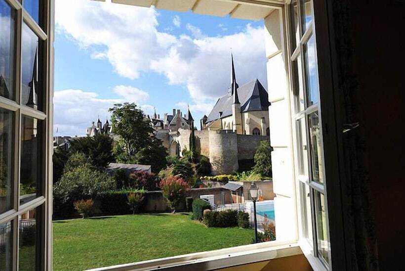 スーペリアールーム, Citotel Le Relais Du Bellay