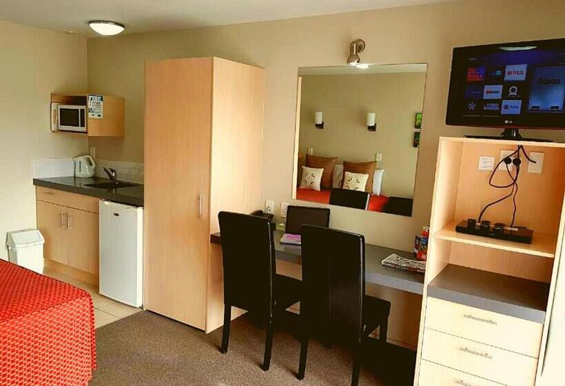 Студио Стандарт Кровать Кинг, Cranford Oak Motel