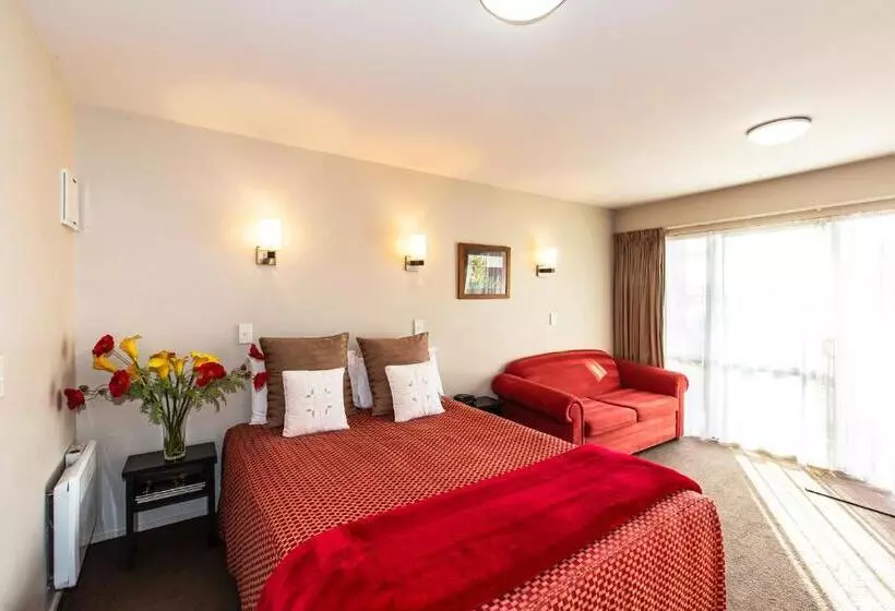 استودیو استاندارد با تخت کینگ, Cranford Oak Motel