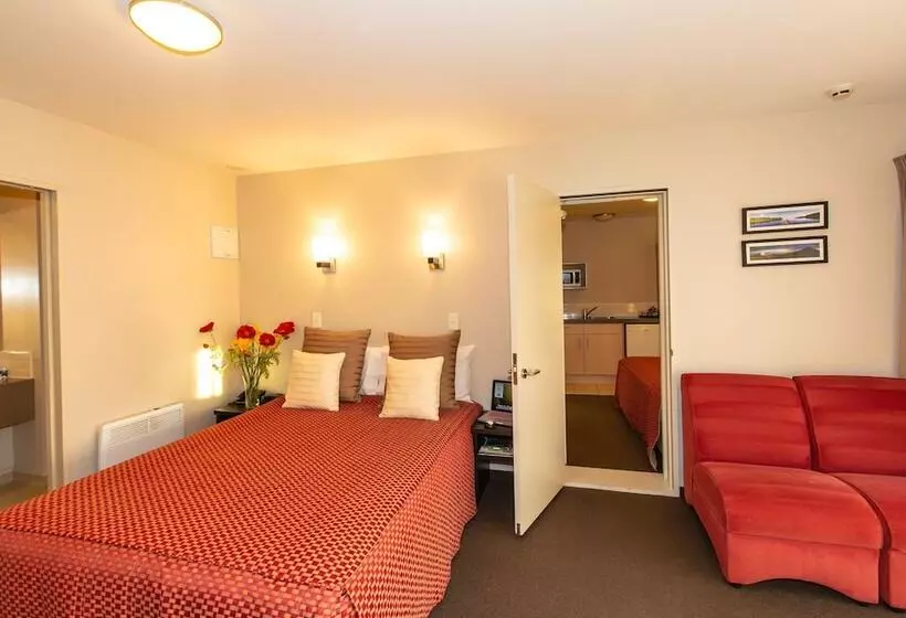آپارتمان 2 خوابه, Cranford Oak Motel