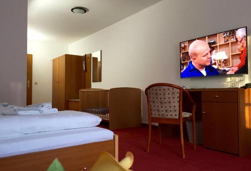 Номер Стандарт, Gut Hotel Pommernhotel Barth