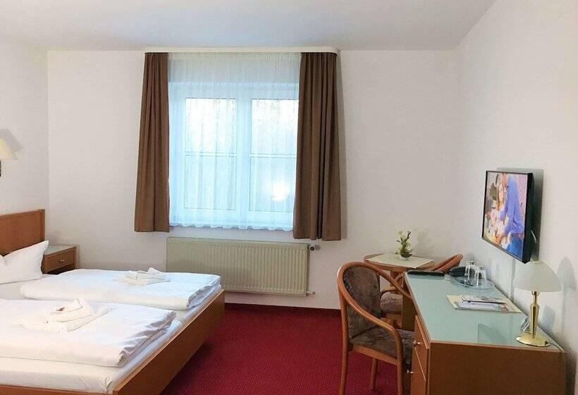 Номер Стандарт, Gut Hotel Pommernhotel Barth