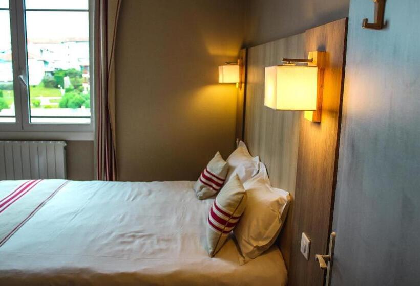 חדר סטנדרטי לשלושה עם נוף, Agur Deneri