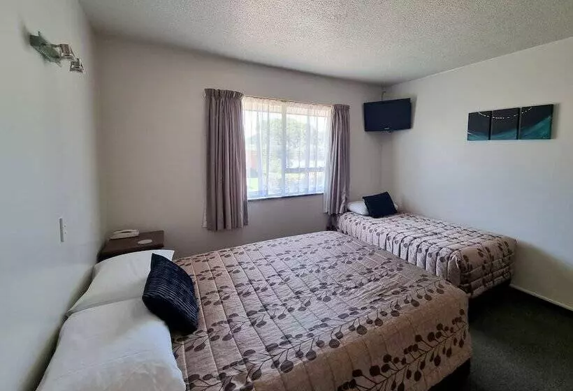 ２ベッドルームアパートメント, Asure Highpark Motor Inn