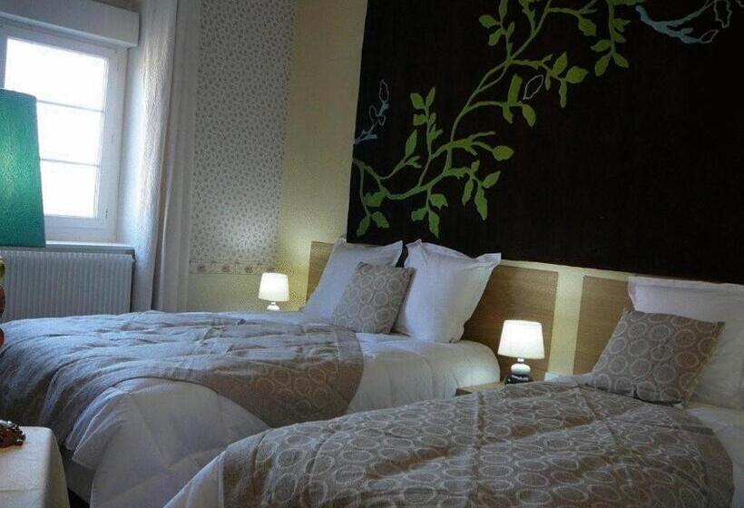 غرفة سوبيريور ثلاثية, Au Soleil d'Or