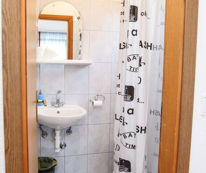 اتاق استاندارد, Family Guesthouse In Forest Ana & Stjepan Nikolić