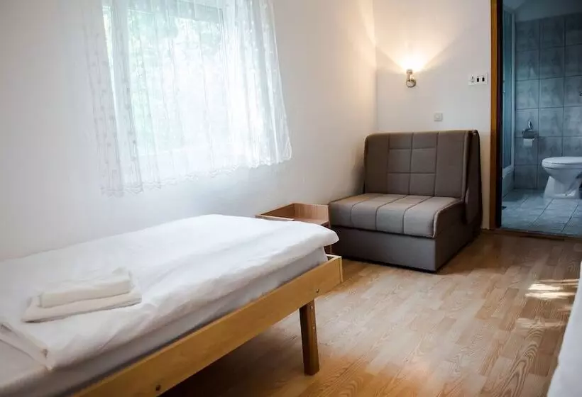 اتاق استاندارد, Family Guesthouse In Forest Ana & Stjepan Nikolić