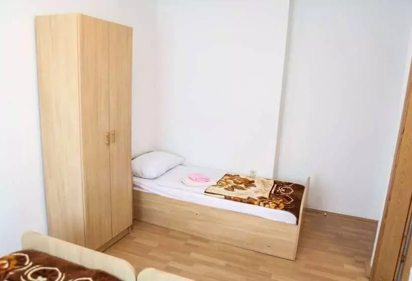 اتاق استاندارد سه نفره, Family Guesthouse In Forest Ana & Stjepan Nikolić