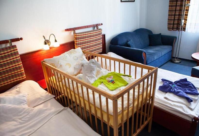 חדר סטנדרט, Golfer