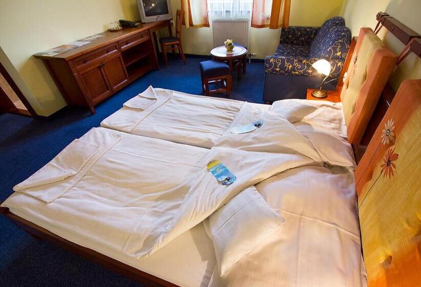 חדר סטנדרט, Golfer