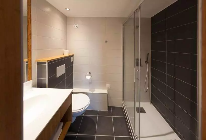 اتاق استاندارد یک نفره, Hôtel Foch