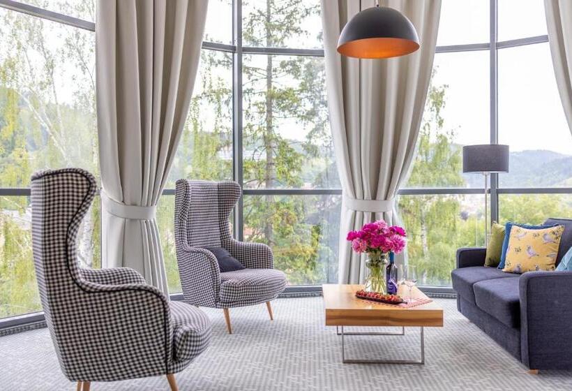 سوییت, Krynica Conference & Spa