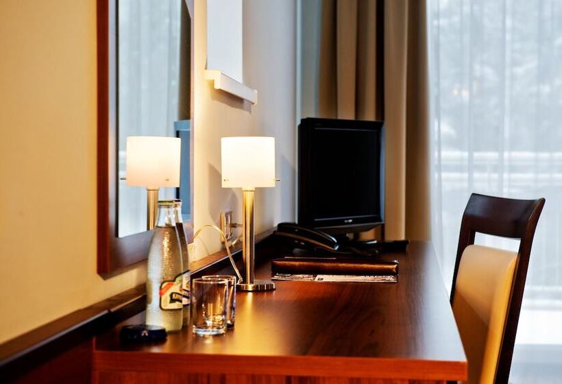 اتاق استاندارد یک نفره, Krynica Conference & Spa