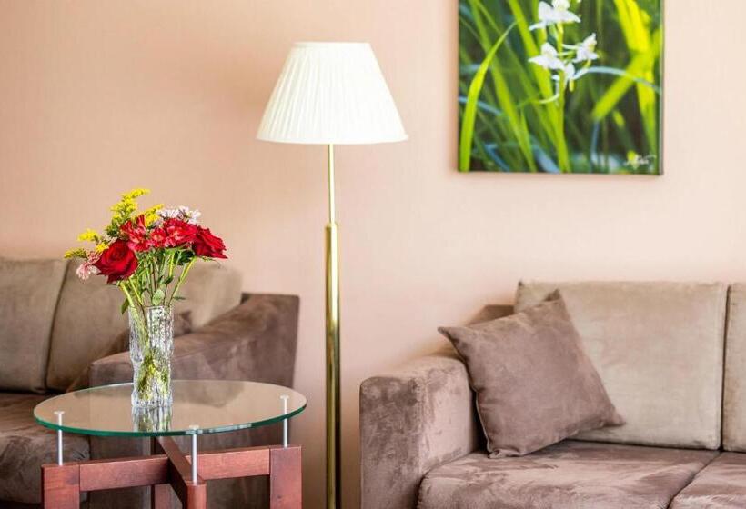 سوییت با چشم‌انداز دریا, Saaremaa Rannahotell   Beach