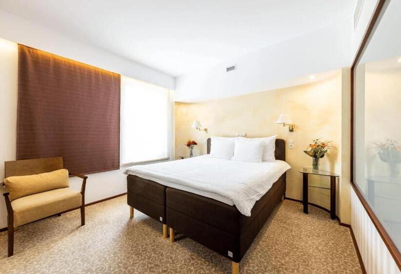 سوییت با چشم‌انداز دریا, Saaremaa Rannahotell   Beach