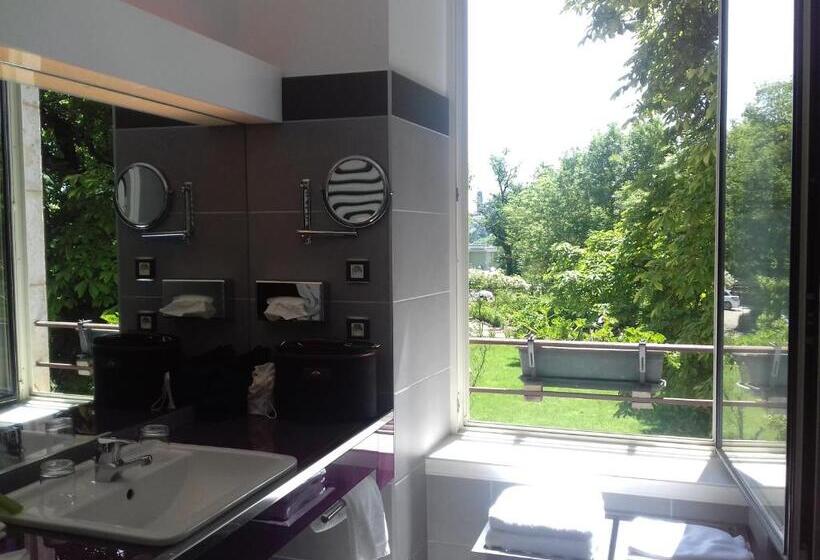 חדר קלאסי, Hôtel La Ferme De Bourran   écoresponsable Parking Gratuit