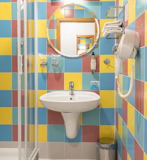 اتاق استاندارد با بالکن و چشم‌انداز دریا, Oleander  Oleander Resort