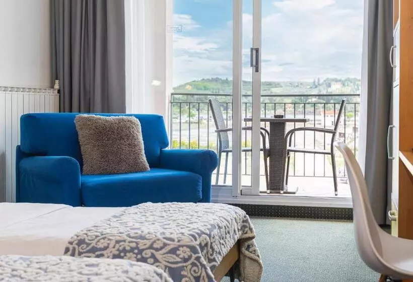 اتاق استاندارد با بالکن و چشم‌انداز دریا, Oleander  Oleander Resort