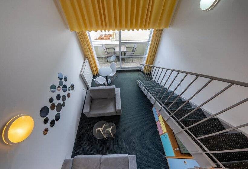 اتاق خانوادگی با چشم‌انداز دریا, Oleander  Oleander Resort