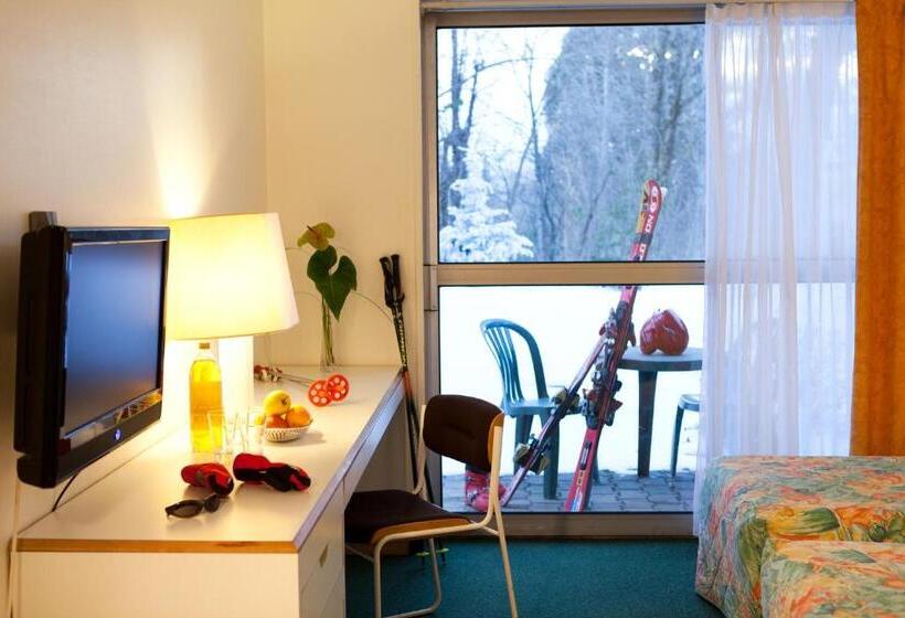 غرفة قياسية, Hôtel Restaurant Pavillon Carina