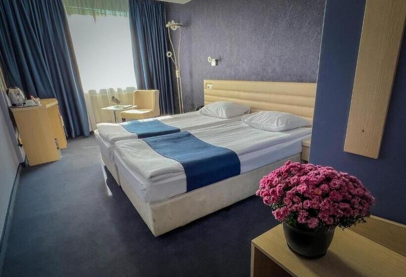 اتاق استاندارد, Rila