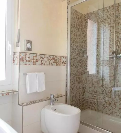 اتاق سوپریور, Allegroitalia Alassio Rosa
