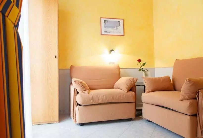 اتاق سوپریور خانوادگی, Allegroitalia Alassio Rosa