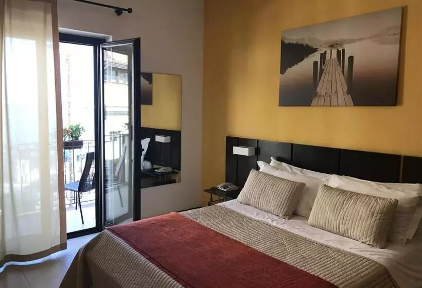 Triple Room Sea View, San Giovanni