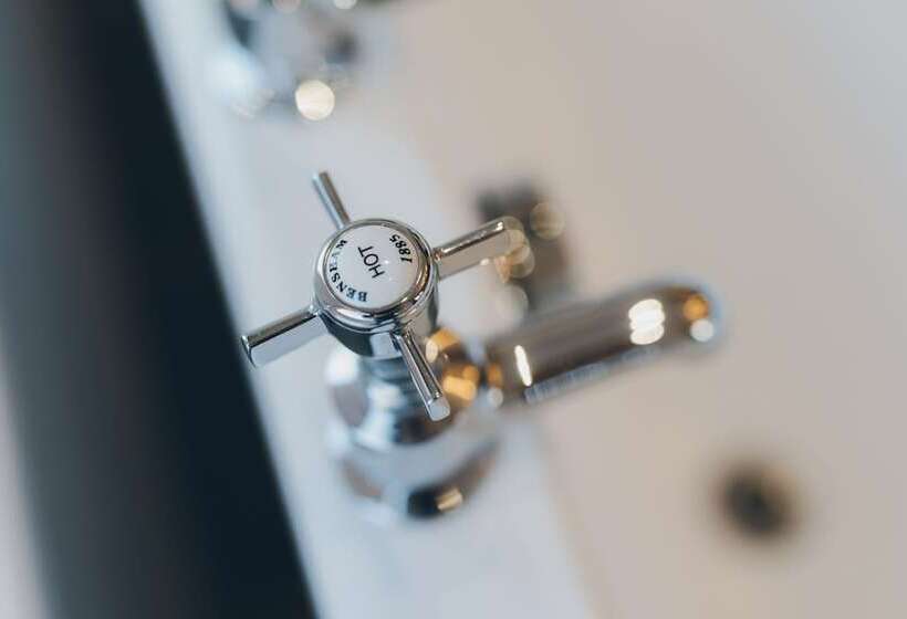 חדר סופריור עם מיטת קינג, The Clarence Boutique Rooms