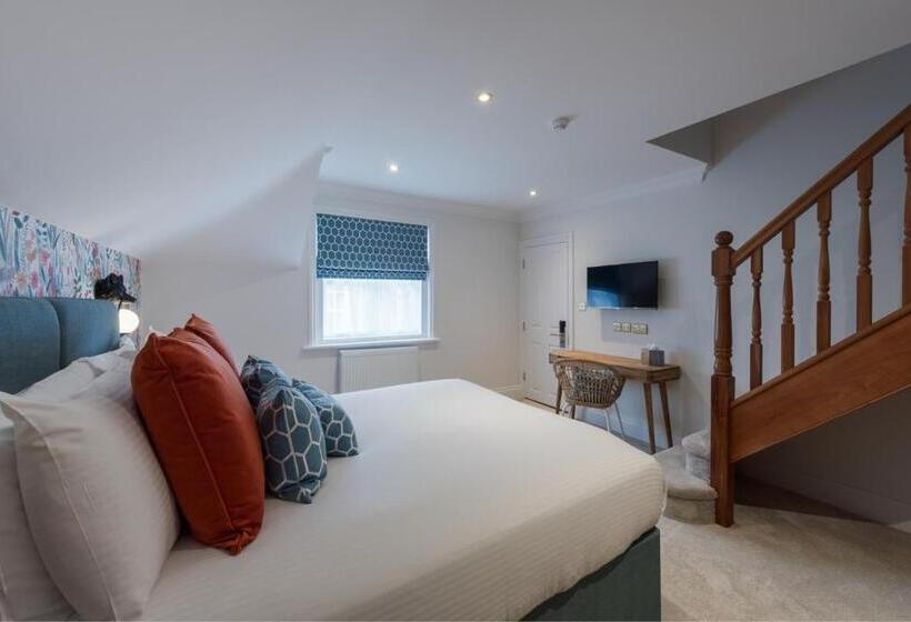 חדר סופריור עם מיטת קינג, The Clarence Boutique Rooms