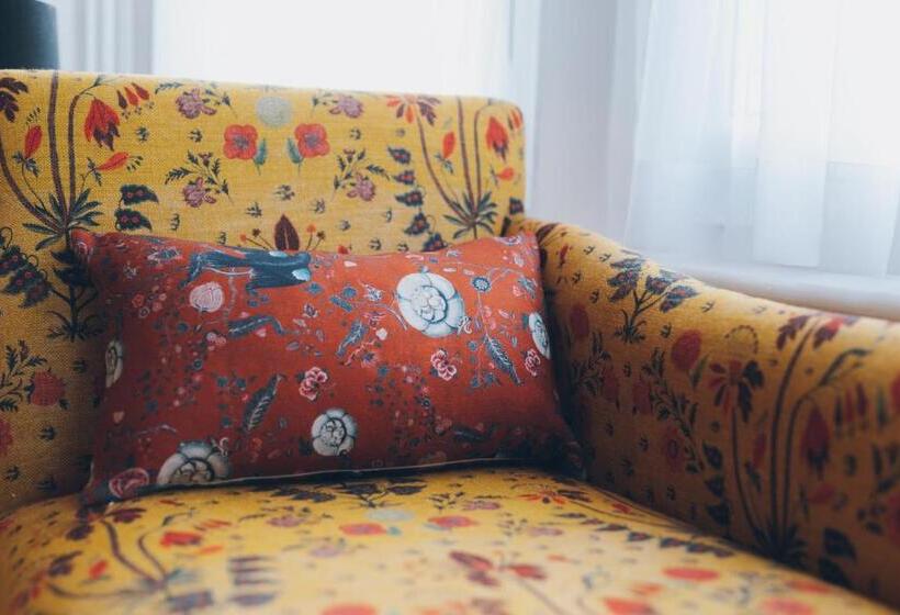 חדר סטנדרט עם מיטת קינג, The Clarence Boutique Rooms