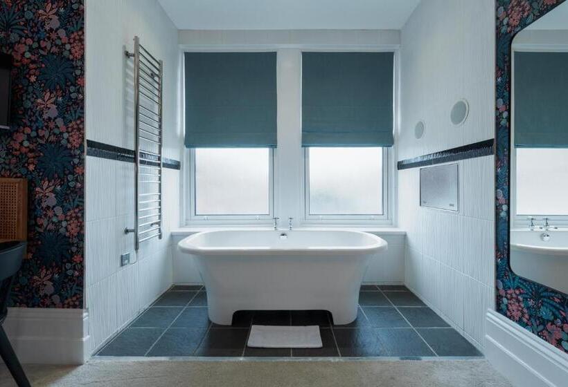 חדר אקזקיוטיב חדר קינג, The Clarence Boutique Rooms