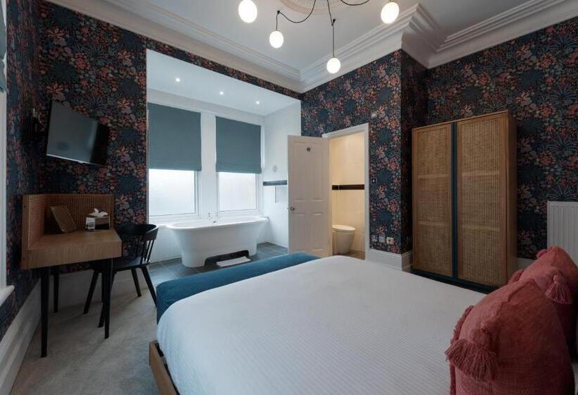 חדר אקזקיוטיב חדר קינג, The Clarence Boutique Rooms