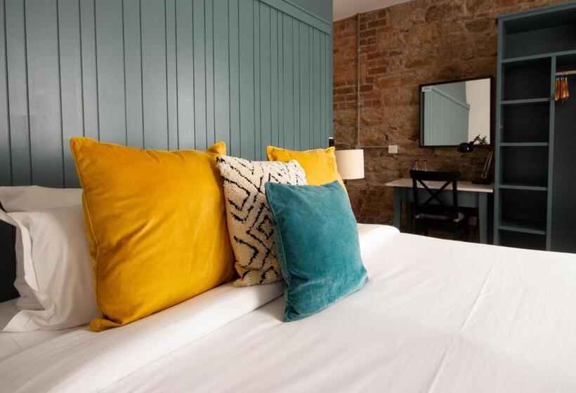 スタンダードルーム, The Martello