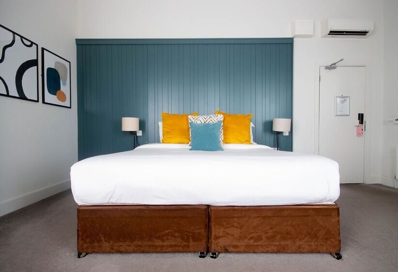 スタンダードシングルルーム, The Martello