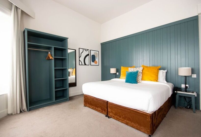 スタンダードシングルルーム, The Martello