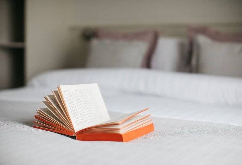 スタンダードシングルルーム, The Martello