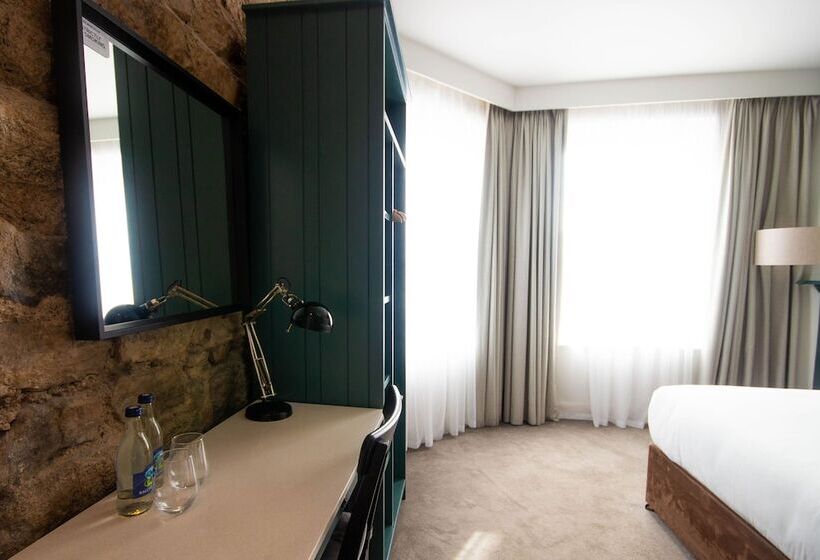 スタンダードルーム, The Martello