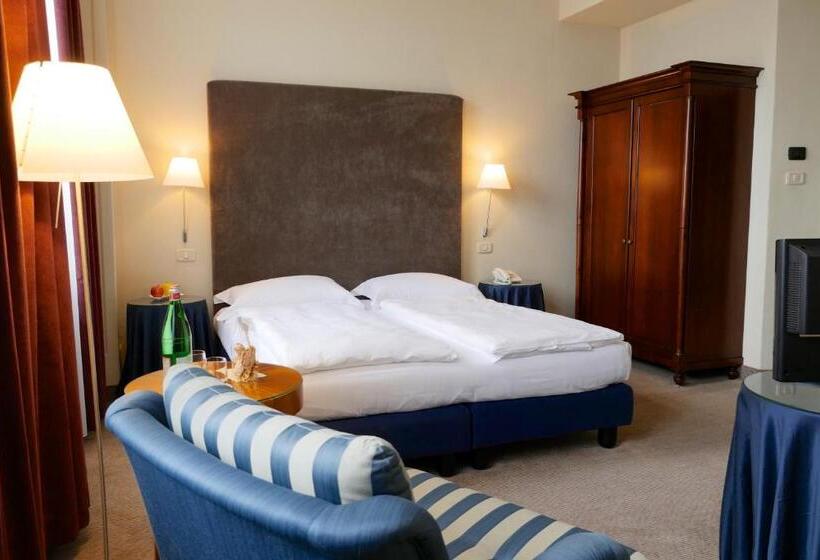 클래식 룸, Villa Miravalle