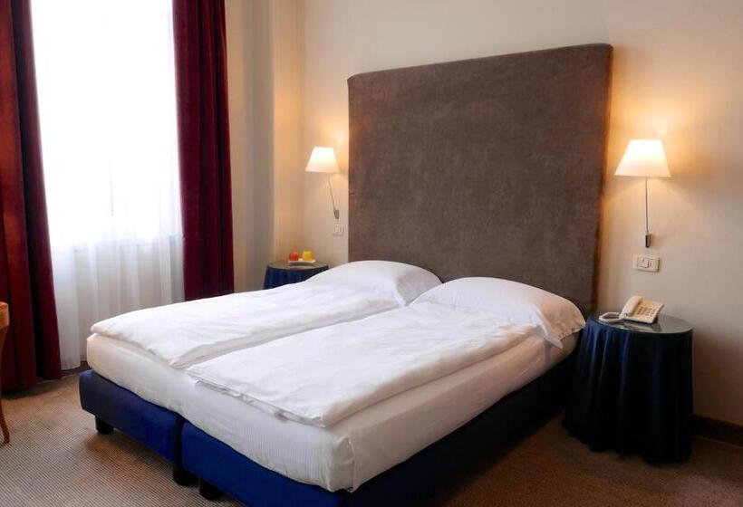 클래식 룸, Villa Miravalle