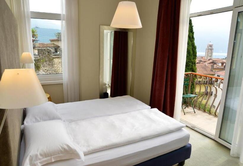 プレステージルーム, Villa Miravalle