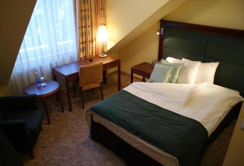 اتاق استاندارد, Wilga By Katowice Airport