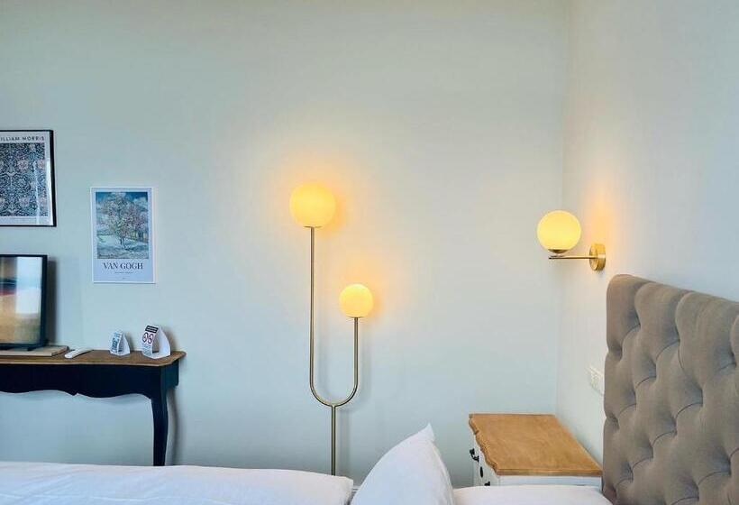 带大床的标准间, Lexow Hotel An De Havenkant