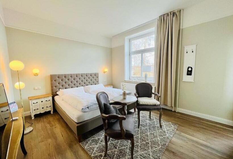 带大床的标准间, Lexow Hotel An De Havenkant