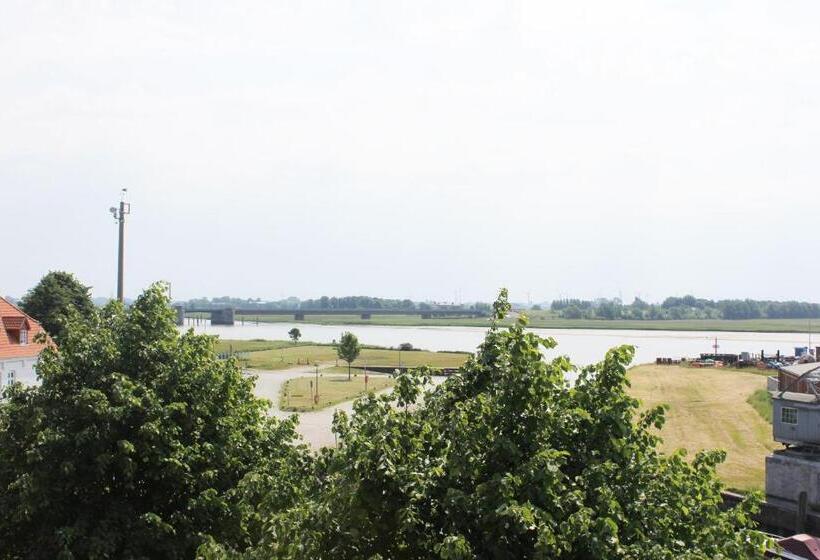 带观景的标准间, Lexow Hotel An De Havenkant