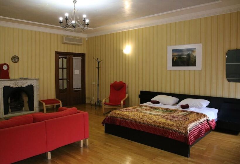 استودیو کامفورت, Apartments Nevskaya Classica