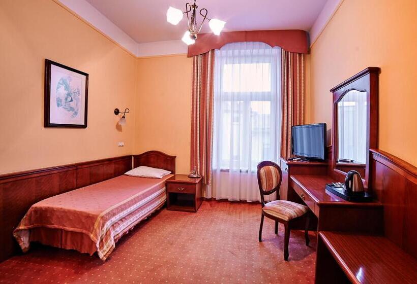 اتاق پریمیوم یک تخته, Villa Royal