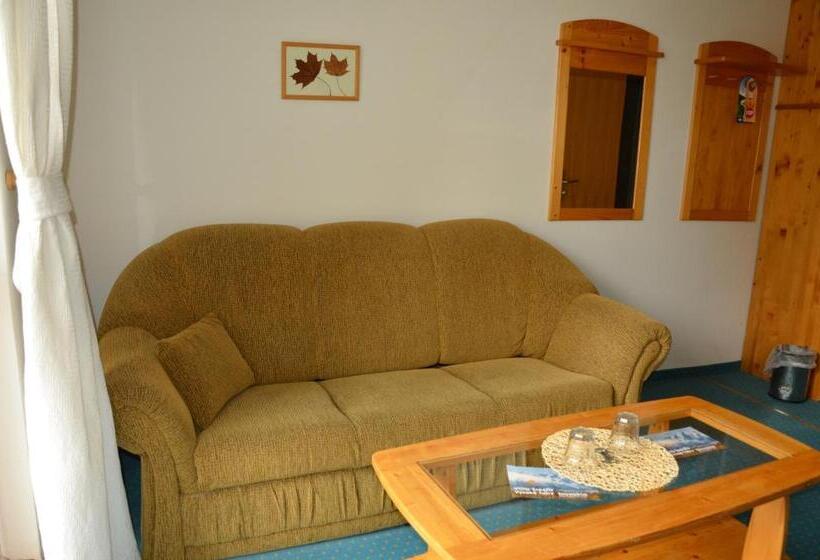 スイート, Villa Siesta